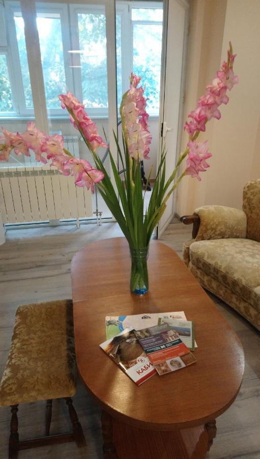 Apartment Izabel Ямбол Экстерьер фото
